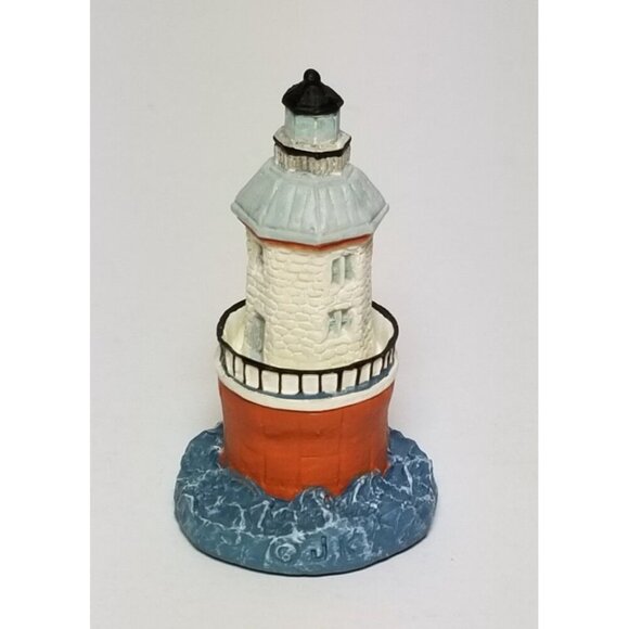BALTIMORE LIGHT MARYLAND LIGHTHOUSE NEW IN BOX 2 INCHES TALL (3002) - Picture 3 of 7